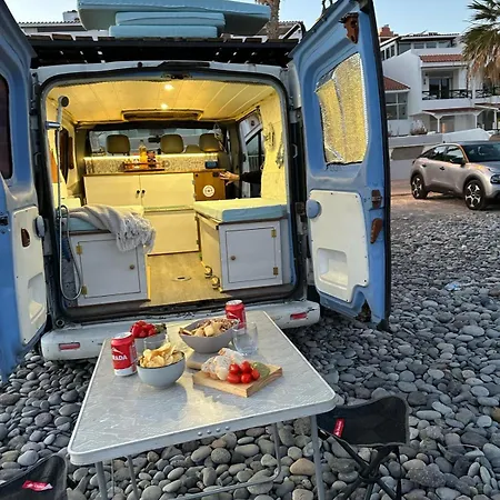 Campingplads Camper Van Orange Crab Los Abrigos